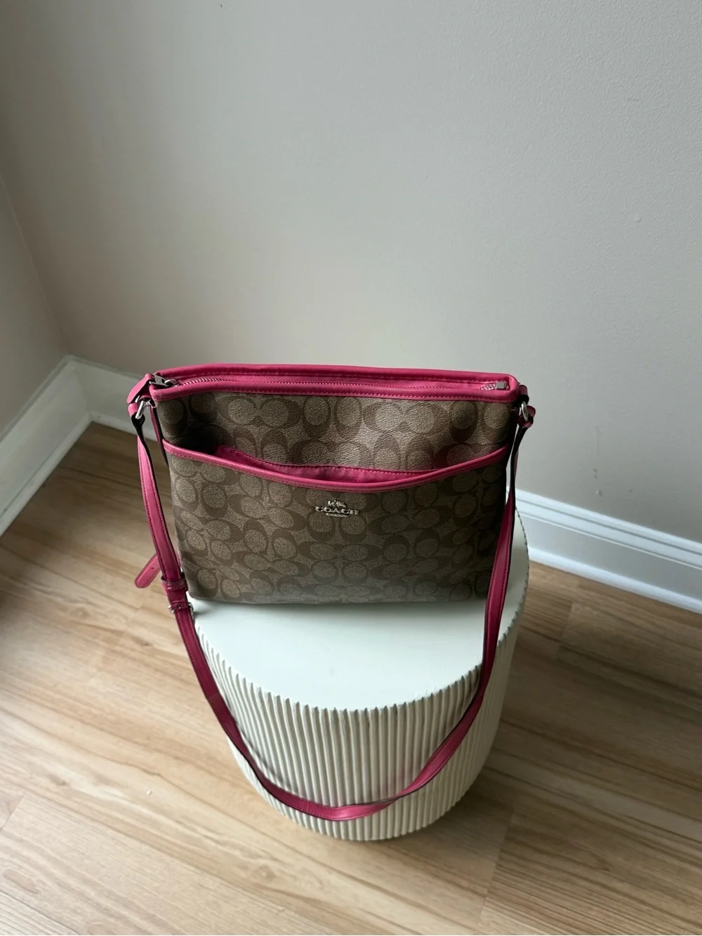 Coach Signature File Crossbody Bag – Khaki/Brown Signature Canvas w/ pink trim